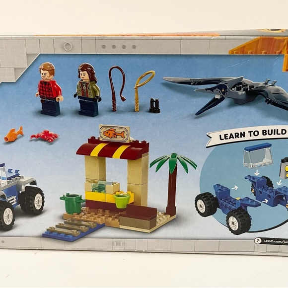 LEGO Jurassic World Pteranodon Chase Toy Playset 76943 - Picture 8 of 16